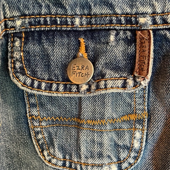 Ezra Fitch cropped fitted denim jacket size medium - Picture 2 of 5